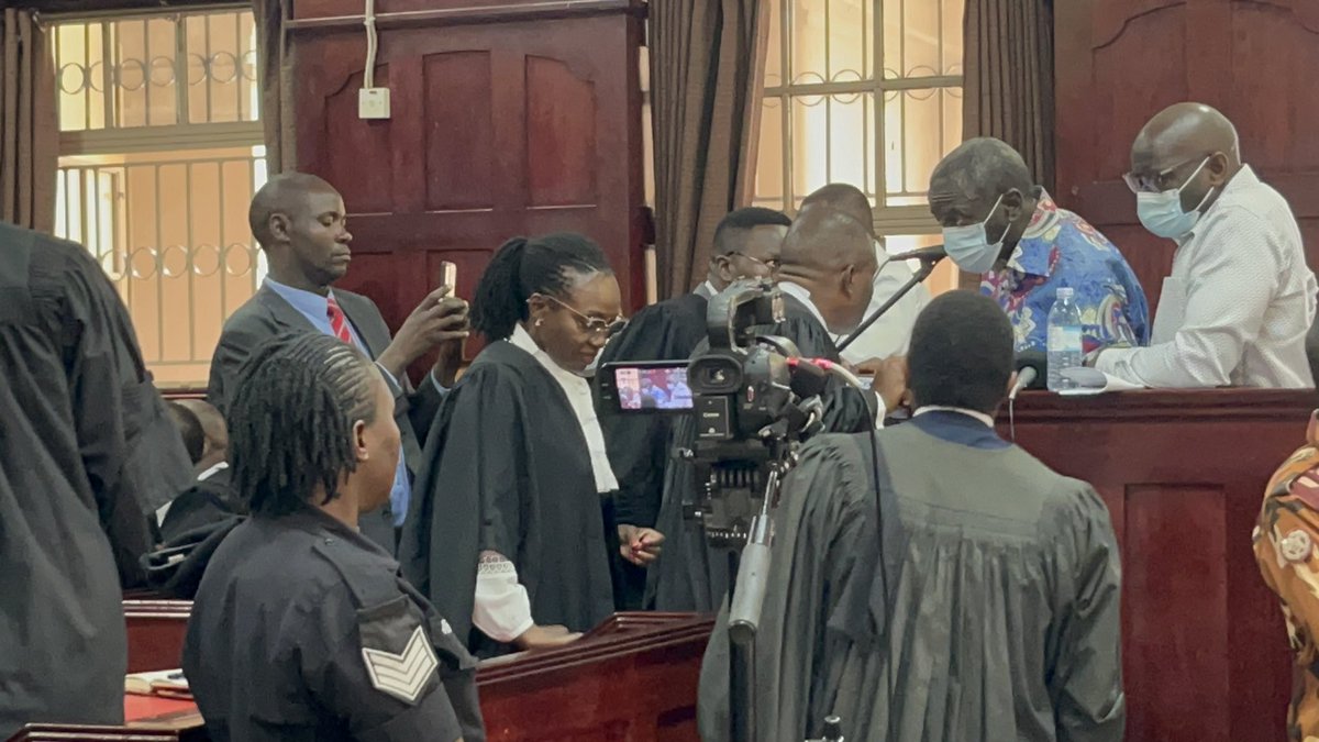 SULAIMAN SSEBUGWAWO (@mrssebugwawo) on Twitter photo It’s Law vs Law at the high court.
Kyani kya Besigye kyani Kya Mulamuzi
Then the team of 10 lawyers led by senior counsel <a href="/MarthaKarua/">Martha Karua</a> makes the defense
#NBSUpdates #UgVotes2026 It’s Law vs Law at the high court.
Kyani kya Besigye kyani Kya Mulamuzi
Then the team of 10 lawyers led by senior counsel <a href="/MarthaKarua/">Martha Karua</a> makes the defense
#NBSUpdates #UgVotes2026