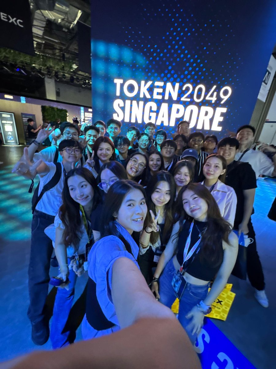 Ch3njunv00n tweet media