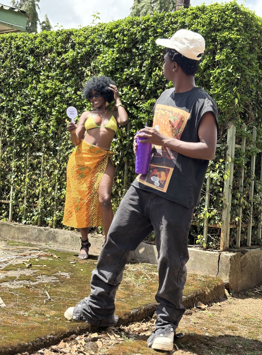 versejunior's tweet image. New music to be out (10th October) title - “SHAKE IT”