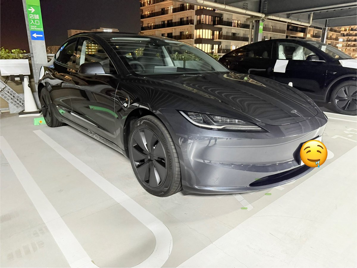itofud's tweet image. 1年半ほど悩みに悩んだ結果、先日モデル3を納車しました。このでかいガジェットをいじり倒したいと思います。
#Tesla #Model3 #モデル3