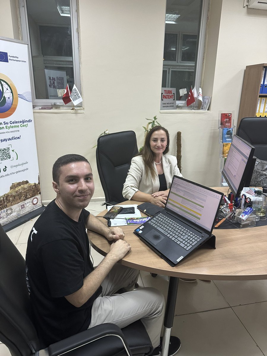 Sanat İçin Sınırlar Yıkılıyor: Gençler Hayallerini Mardin’de Gerçekleştiriyor! Birimimiz öncelikleriyle  de uyumlu kurgulanarak hazırlanan gençlik projesi süreci tamamlandı!
Detaylı bilgi: artuklu.edu.tr/tr/turkpatent-…
<a href="/ibrahimozcosar/">ibrahim özcoşar</a> <a href="/mardinartuklu/">Mardin Artuklu Üniversitesi</a> <a href="/resityildiz79/">Reşit YILDIZ</a>