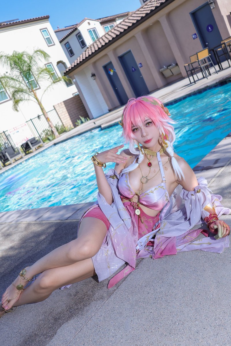 FlamingoIOA's tweet photo. 其实拍这套忘记带腿环了...

📸: @latiaoooooooo 

#wutheringwaves #wuwacosplay #wutheringwavescosplay #changli #changlicosplay #鸣潮 #鳴潮 #長離 https://t.co/KCPmDbEuKn