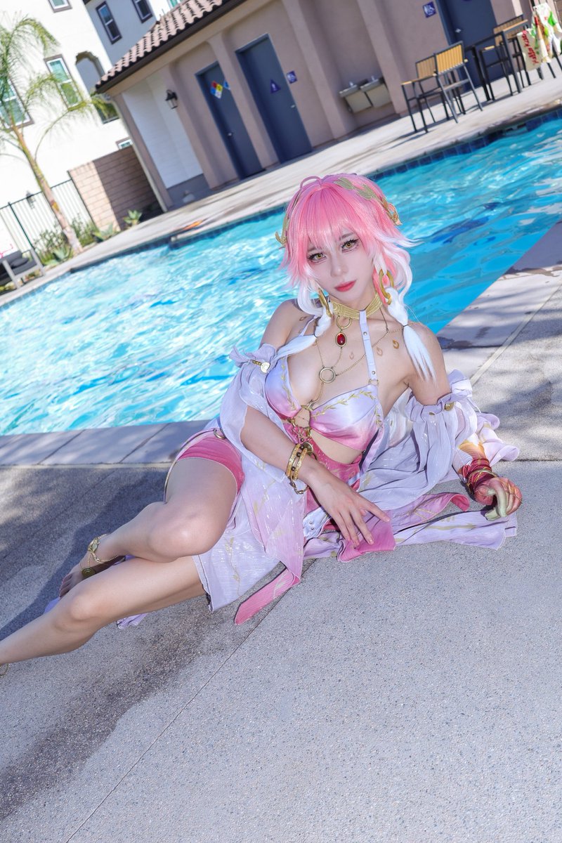 FlamingoIOA's tweet photo. 其实拍这套忘记带腿环了...

📸: @latiaoooooooo 

#wutheringwaves #wuwacosplay #wutheringwavescosplay #changli #changlicosplay #鸣潮 #鳴潮 #長離 https://t.co/KCPmDbEuKn