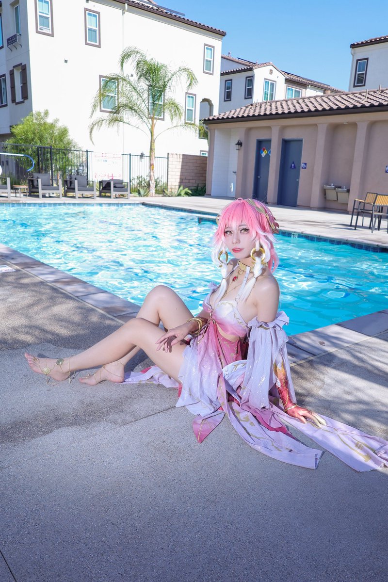 FlamingoIOA's tweet photo. 其实拍这套忘记带腿环了...

📸: @latiaoooooooo 

#wutheringwaves #wuwacosplay #wutheringwavescosplay #changli #changlicosplay #鸣潮 #鳴潮 #長離 https://t.co/KCPmDbEuKn