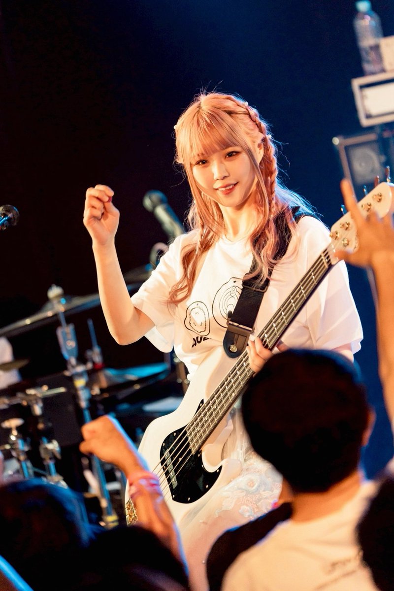nochi_bass's tweet photo. 𝗗𝗢𝗨𝗕𝗟𝗘 𝗣𝗟𝗔𝗡𝗘𝗧
ご来場ありがとうございました🪐
たくさんのお祝いが重なって
幸せな時間でした✨
改めてFRAMちゃんお誕生日おめでとう🎊
これからも一緒にお祝いできたらいいな☺︎
photo by @okkytree
#Unwave #DOUBLEPLANET https://t.co/OOyBMVi4Ij