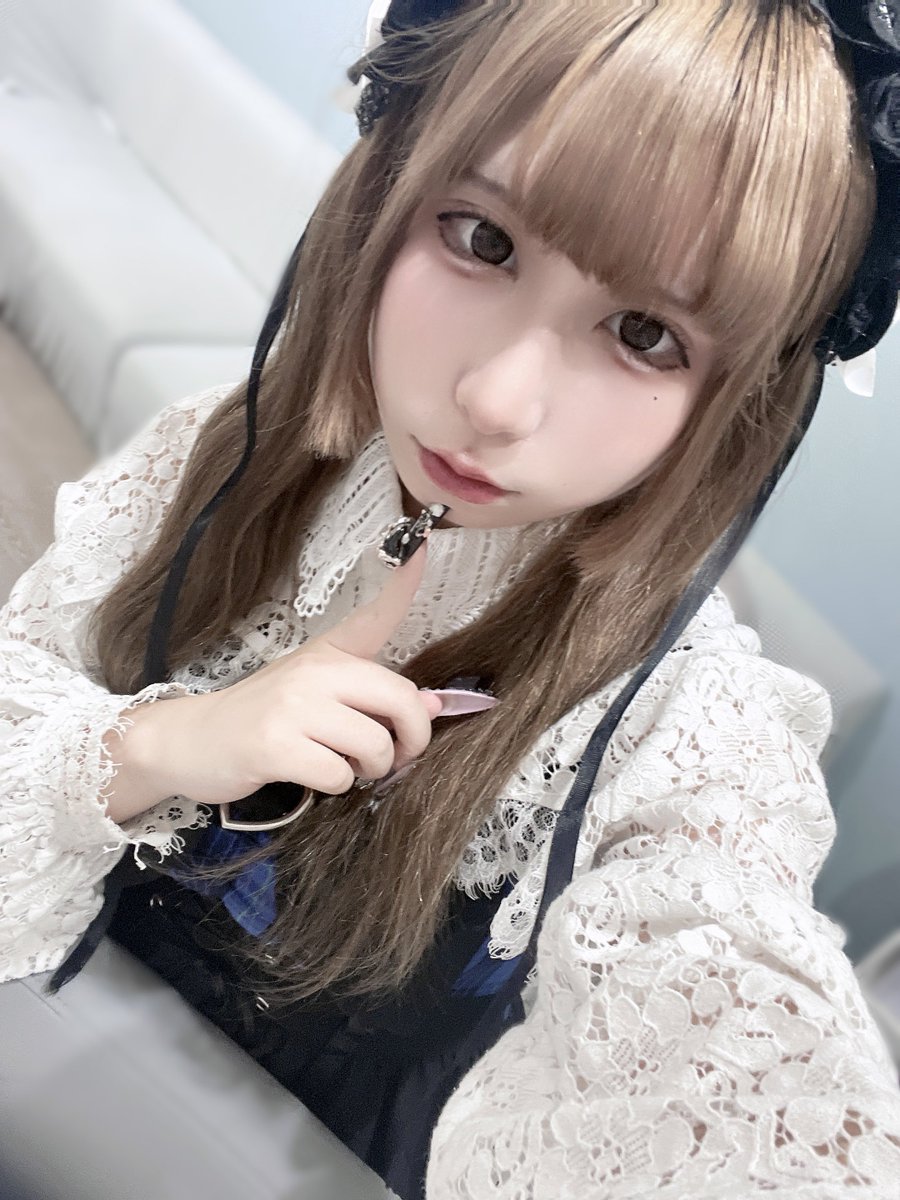 ろぐいん🌟

22じまで❕

<a href="/cafe_myfam/">☀️ myFam 🌙</a> ❤︎

📍浪速区難波中2-4-2スペース難波601