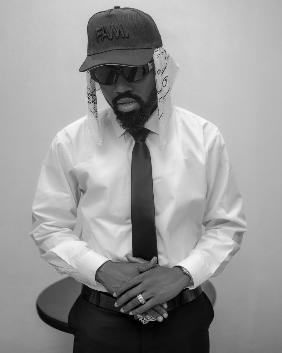 Iceprince tweet media