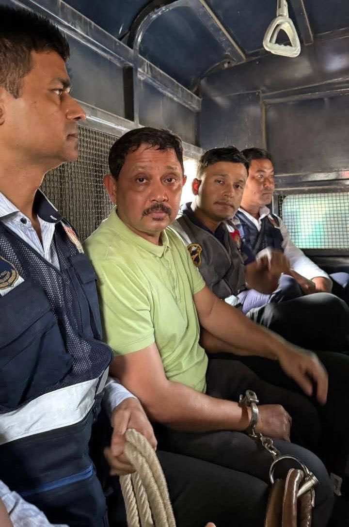 ukhrultimes's tweet image. #UTSnippet: Late singer-actor Zubeen Garg’s manager Siddhartha Sharma, and Shyamkanu Mahanta, North East India Festival, Singapore, organizer, were arrested in Delhi and transported to Guwahati, as per reports.
#ZubeenGarg 
#NorthEastIndiaFestival
#NorthEastIndiaFestivalSingapore