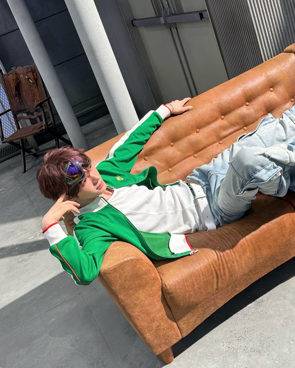 hanjinpics's tweet photo. HANJIN INSTAGRAM UPDATE https://t.co/fu8x2hNf1x