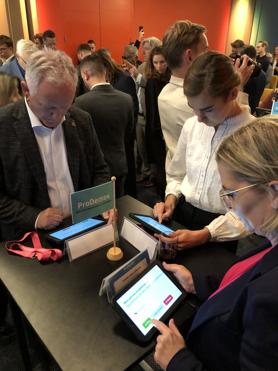 Stemwijzer invullen.