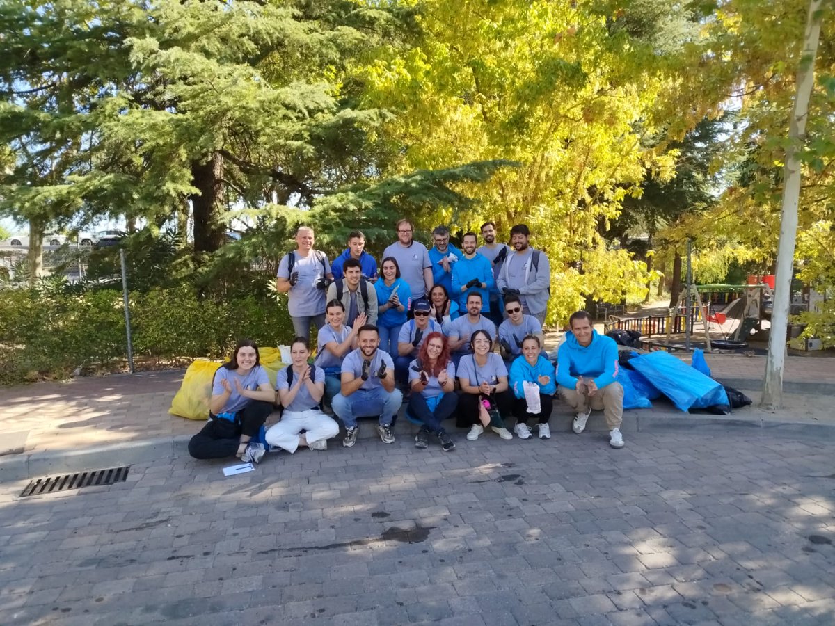 amaboadilla (@amaboadilla) on Twitter photo ¡El viernes pasado estuvimos recogiendo basura del Arroyo del Nacedero con este grupazo! Gracias por ayudarnos a mantener el monte limpio <a href="/ecoherencia/">ecoherencia</a> ¡El viernes pasado estuvimos recogiendo basura del Arroyo del Nacedero con este grupazo! Gracias por ayudarnos a mantener el monte limpio <a href="/ecoherencia/">ecoherencia</a>