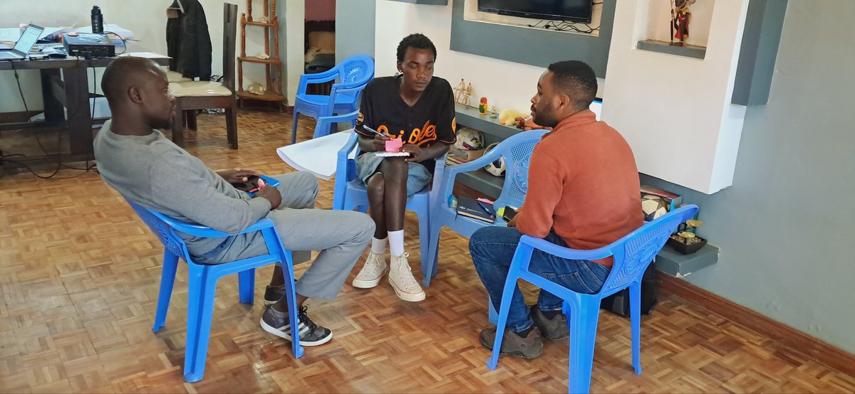 DavisTafari01's tweet image. The Design Workshop by @HakiDataLab in partnership with @data4change allows informal workers to measure their true Contribution to the Economy and also Build a collective voice rooted in truth #Data4Change  #NumbersInAction