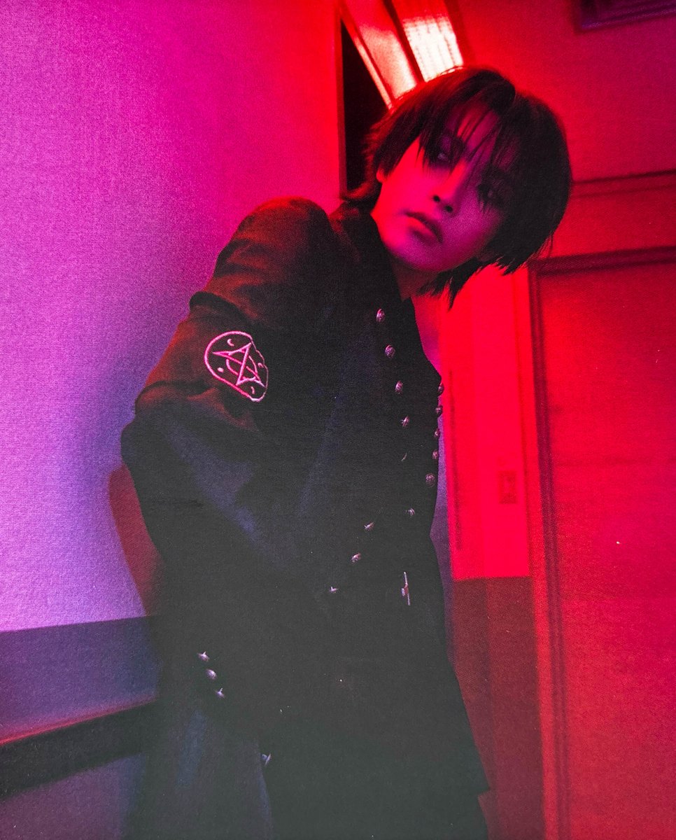 atz_scans's tweet photo. #HONGJOONG #에이티즈 #ATEEZ #GOLDENHOURPART3 https://t.co/HLIpWeHXwV