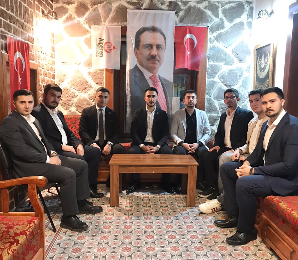 Alperen Ocakları Ankara İl Yönetim Toplantımızı Gerçekleştirdik. Faaliyetlerimize ve Teşkilatlanmaya Devam. 

#AnkaraAlperenOcakları
