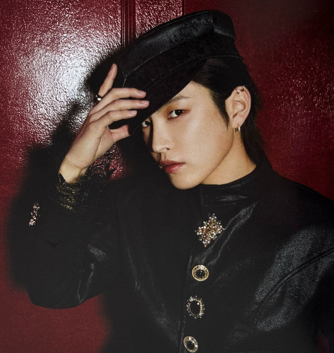 atz_scans's tweet photo. #HONGJOONG #에이티즈 #ATEEZ #GOLDENHOURPART3 https://t.co/GBY1ckaii8