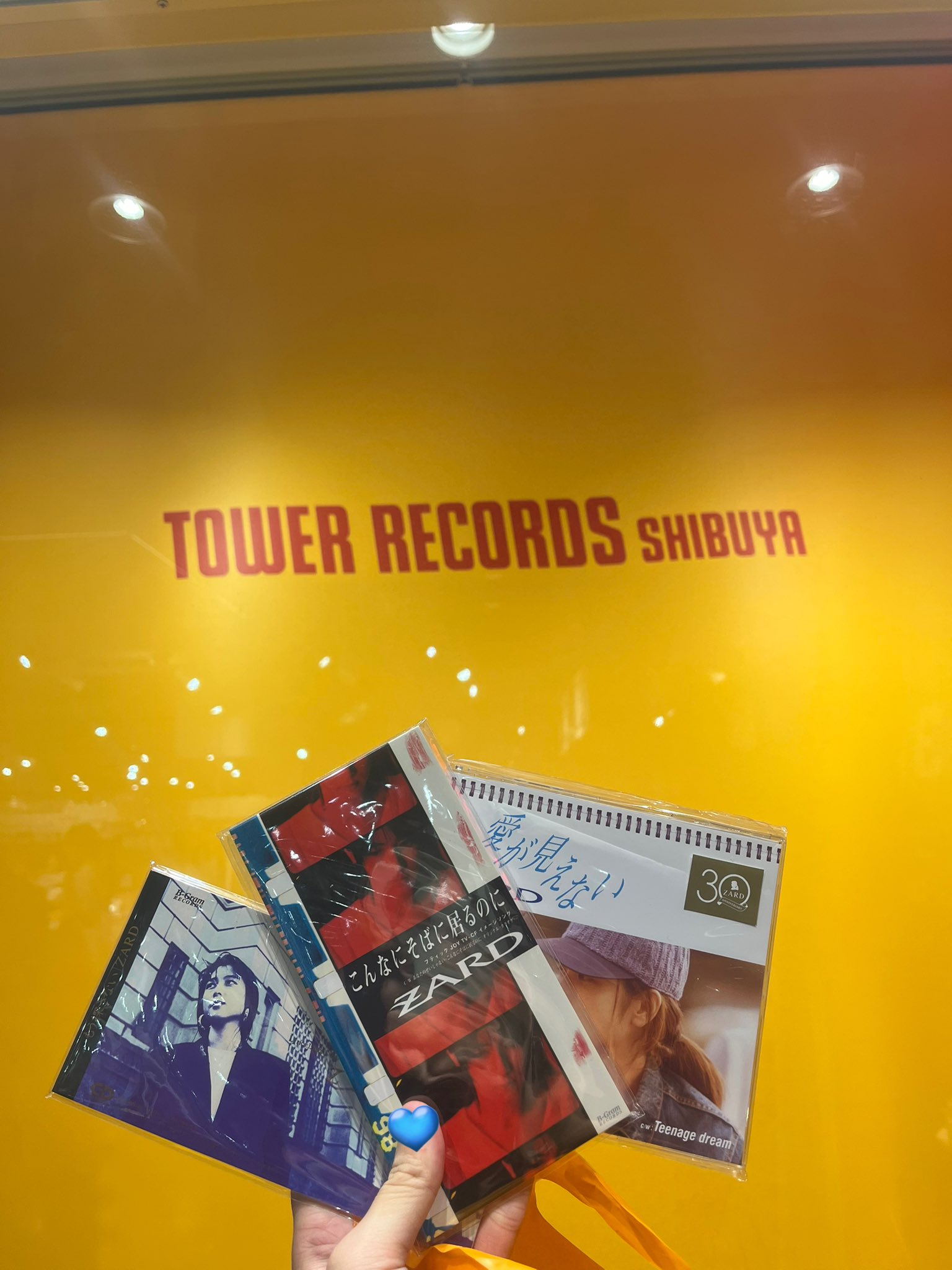 NEWSのCD まとめ売り⭐︎25枚⭐︎ NEWS CD シングル アルバム まとめ売り - メルカリ