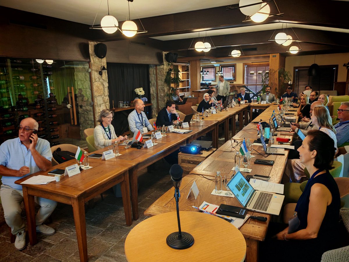 Bilal I Gilani tweet media