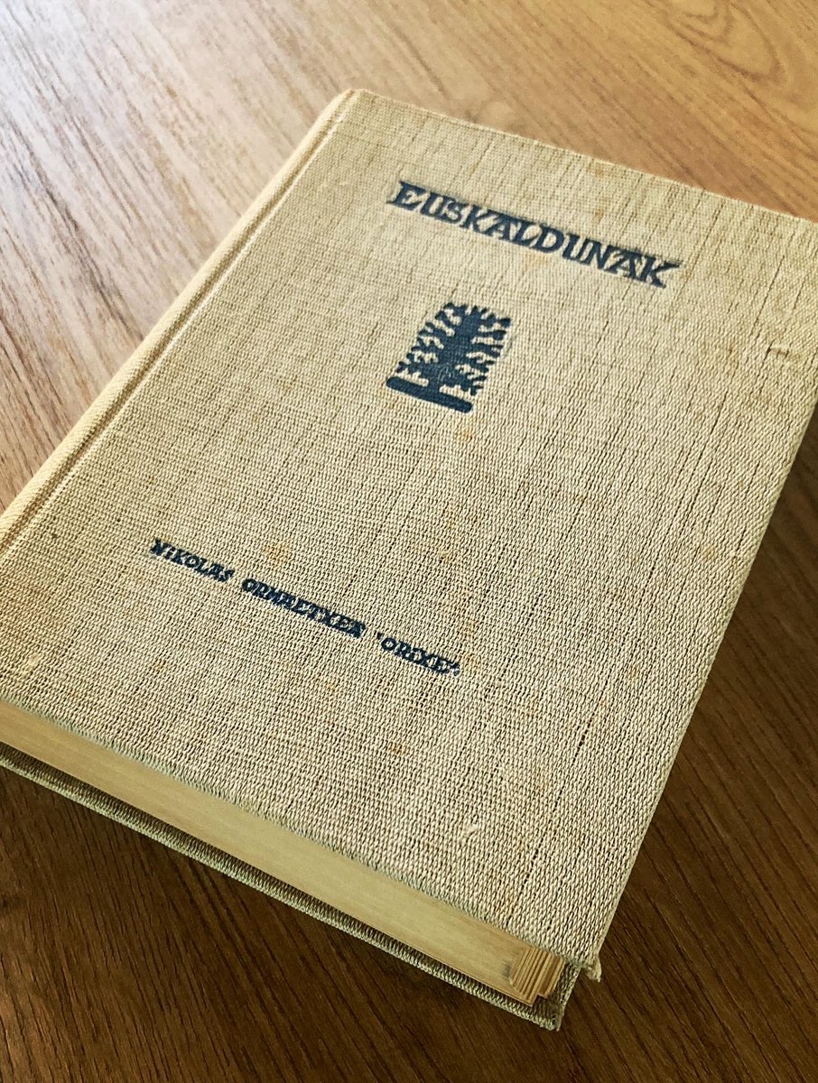 ESantazilia's tweet photo. Ikusten etxe hau? #Orexa-ko Gogortzanea da.
Ba hortxe egon zen #Orixe lau urte sartuta, #Euskaldunak poema nazionala idazten.
1935ean bukatu zuen, orain 90 urte.
1950ean argitaratu zen, orain 75 urte.
#euskara https://t.co/twOoeVdwja