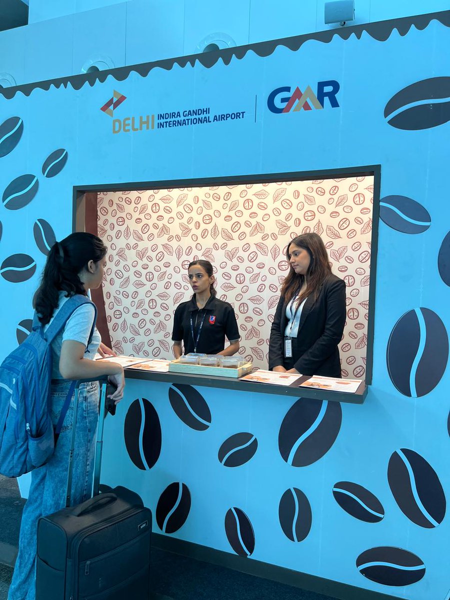 iSupriya9's tweet image. Wait… CCD at Terminal 1? Never thought airports could pull this off.... Totally Amaze by @delhiairport 👏🏻 ☕ 

#DelhiAirport #CafeCoffeeDay #Terminal1 #SmallJoys