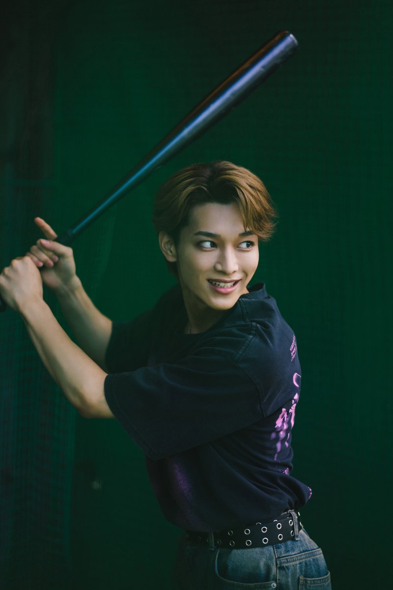 続けて、#雑誌butter03 #松本怜生 さんの未公開カット①をお届け！

撮影テーマは「男友達と過ごす日」

バッティングセンターでは、反射神経を試すゲームにも挑戦し、結果が振るわなかったことに本気で悔しがっていました！

hmv.co.jp/product/detail…

(撮影= #HIROKAZU／インタビュー= #松田美保)