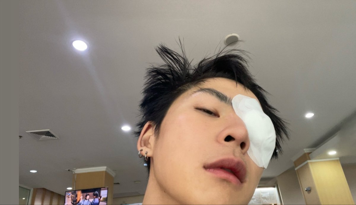 Gameplay_Ground's tweet image. [🐰IGs : gameplay.rb ] 

—  หายไวๆนะค้าบบ 🤏🏻❤️‍🩹🥺

#GameplayRB