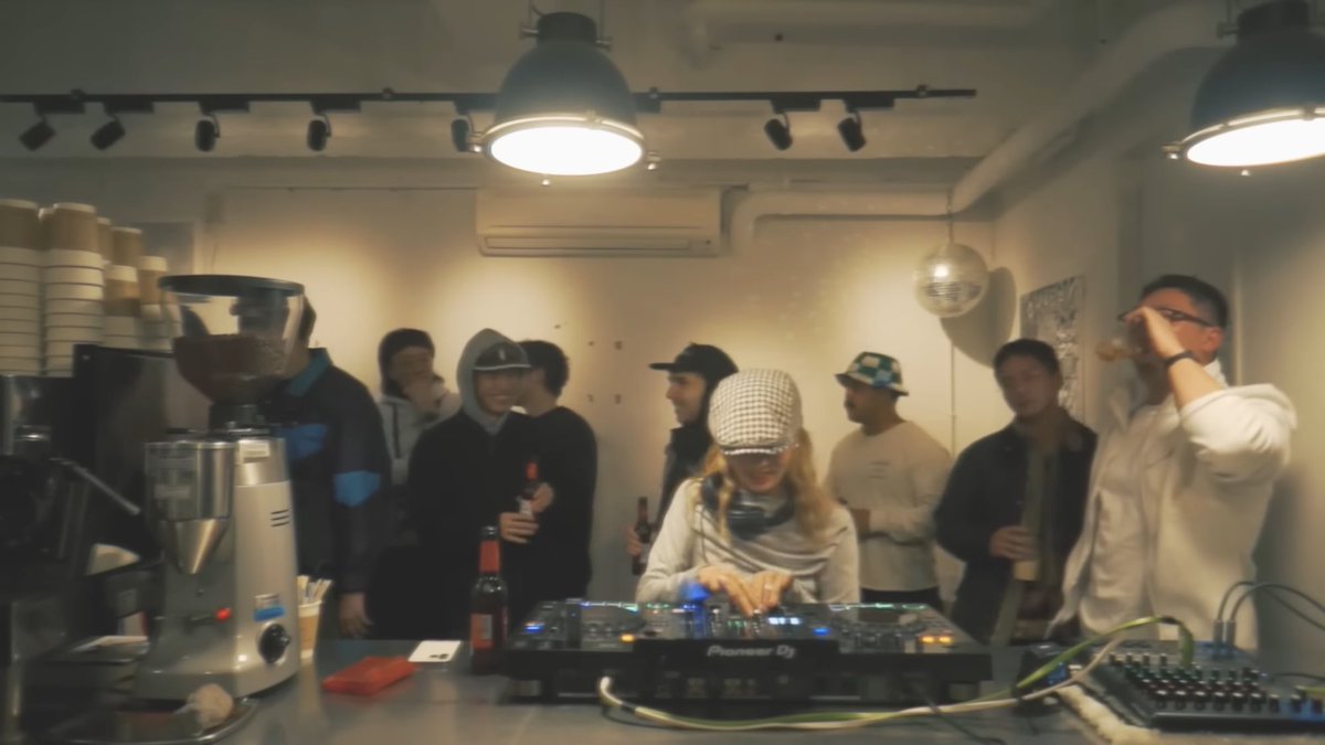 【New Live Video】
R&amp;B NEOSOUL MIX / XDJ-RX3 / DJ YUNA YABE（矢部ユウナ） / by MUSIC LOUNGE STRUT at Koenji,Tokyo
youtu.be/nM3A4lEgeTM?si…

◉INCredible COFFEE Instagram
instagram.com/inccoffee2020?…