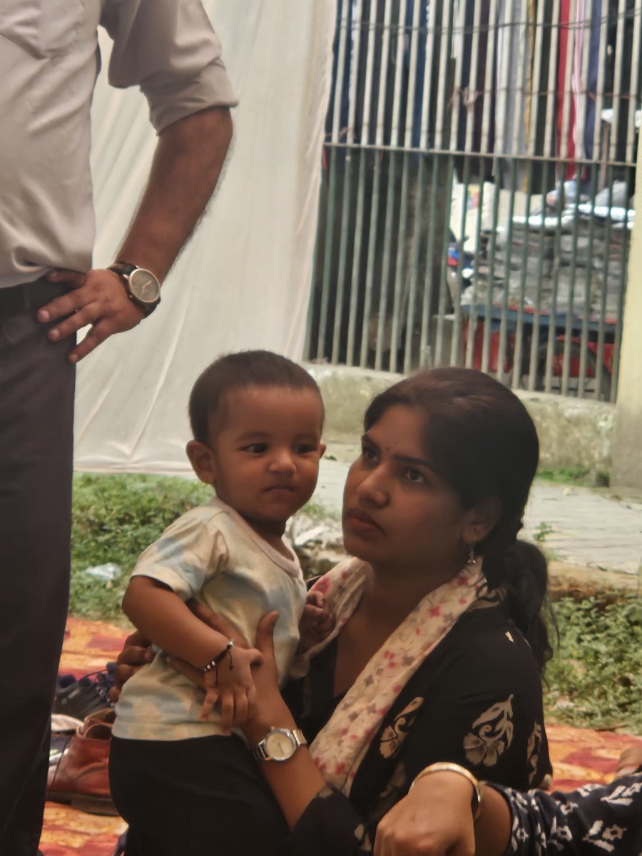 rajnarayansing's tweet photo. @PoonamGupt95055 @gulabdeviup @myogiadityanath @UPGovt @DainikBhaskar @JagranNews @CMOfficeUP @kpmaurya1 @brajeshpathakup @Aamitabh2 @r9_tv @News18UP @AmarUjalaNews @PMOIndia @rajnathsingh @ndtv @ZeeNews https://t.co/mU0yS0HRuv