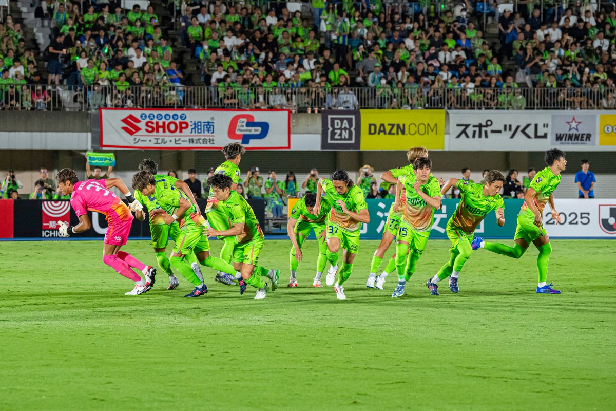 bellmare_staff's tweet photo. 東京V戦まであと2日。

🏆 明治安田J1リーグ33節
🗓️ 10月3日（金）19:00K.O.
🆚 東京ヴェルディ
🏟 レモンS
🎫 https://t.co/cDDy8eyVbC

#bellmare #一戦必湘 https://t.co/lI64zqSSrp