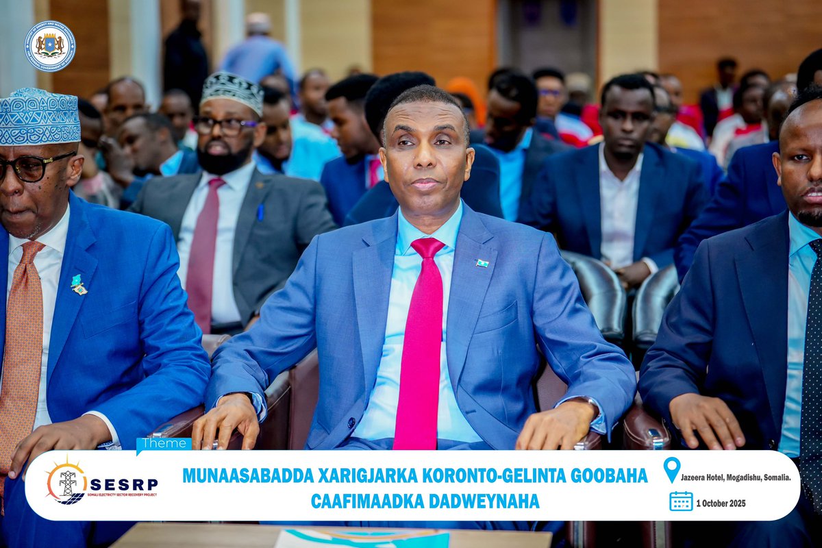 MoEWRSo's tweet image. @SomaliPM H.E. @HamzaAbdiBarre today officially launched the electrified of public healthcare facilities across Somalia.
This milestone initiative, spearheaded by the @MoEWRSo, is delivering reliable power to health centers nationwide.
#Somalia #RenewableEnergy #Developme
