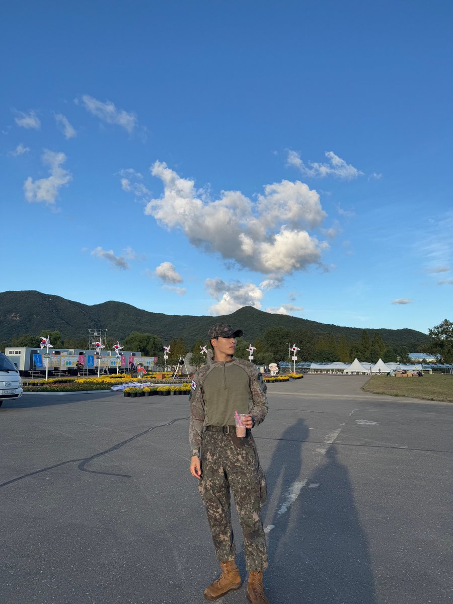 iloverjsals's tweet image. 성국님이 찍어주신 계룡 서호 💚💚💚💚💚