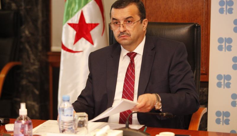 Oilmines_gov_dz's tweet photo. سيشارك وزير الدولة، وزير المحروقات والمناجم، السيد محمد عرقاب، في الاجتماع الثاني والستين للجنة المراقبة الوزارية المشتركة لأوبك وخارج أوبك (JMMC). وذلك اليوم الاربعاء الفاتح من أكتوبر 2025، عبر تقنية التحاضر المرئي عن بعد.
#وزارة_المحروقات_و_المناجم
#محمد_عرقاب
#JMMC https://t.co/hIBde8X6AG