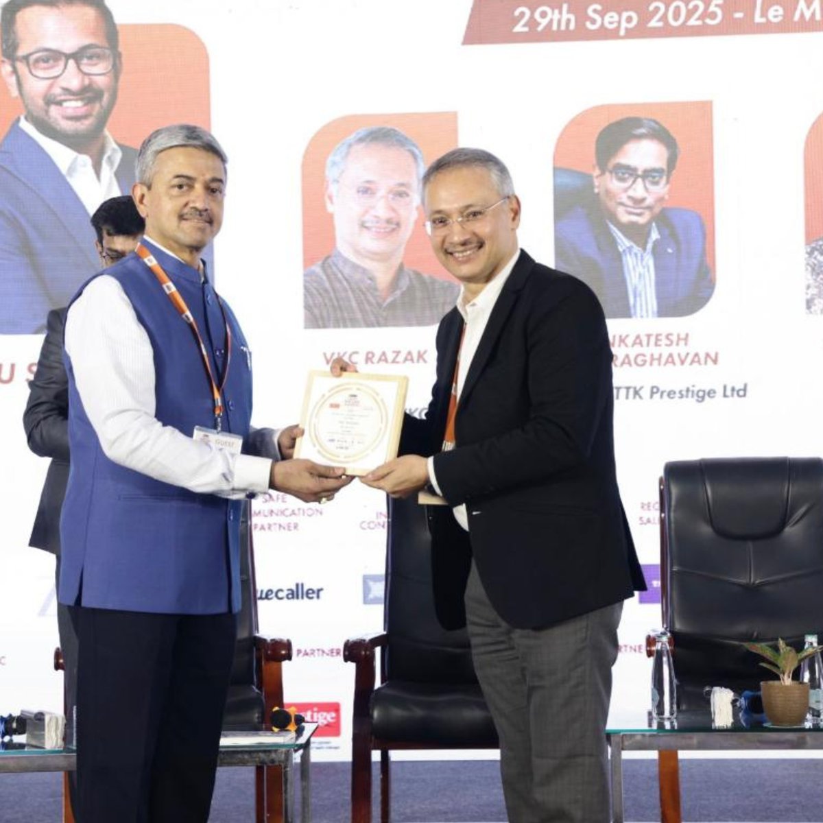 TransworldAcad's tweet image. Representing Transworld Academy of Excellence, our CLO, Mr. Krishnan Subramaniam, was also part of this engaging platform that brought together industry leaders &amp;amp; professionals to network, exchange ideas, &amp;amp; explore meaningful collaborations

#LearningExcellence #DigitalInnovation