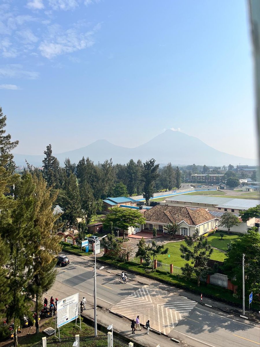 UnivOfKigali's tweet image. Studying at UoK Musanze isn’t just about books it’s an adventure! 🎒📚
From Volcanoes National Park 🏔️ to Lakes Burera &amp;amp; Ruhondo 🌊, there’s so much to explore.
At UoK, learning goes beyond the classroom! 
#UoK #MusanzeAdventures #VisitRwanda