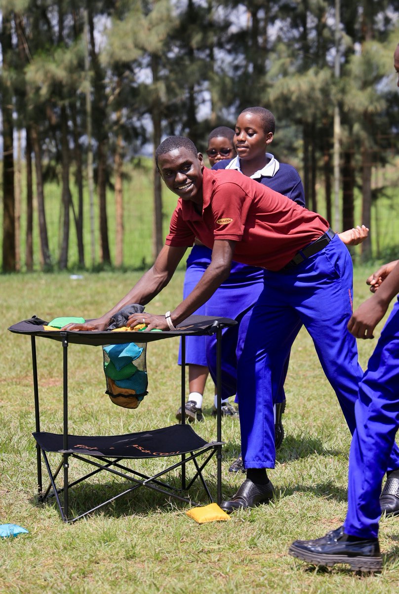 SMACOL1's tweet image. Our students experienced fun activities, games, and unforgettable moments with friends at the clubs day. Don&apos;t miss out on the action! #ClubsDay #FunAndGames
