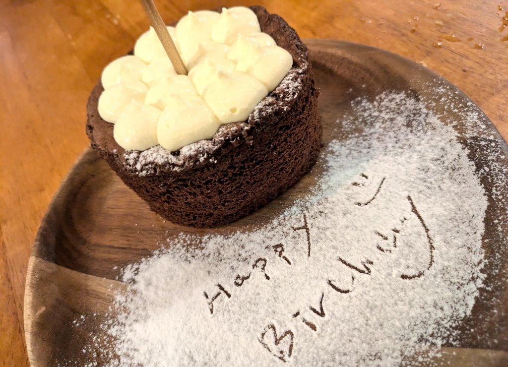 偶ㄉ人生難度過高
好在收到惹很多ㄉ愛