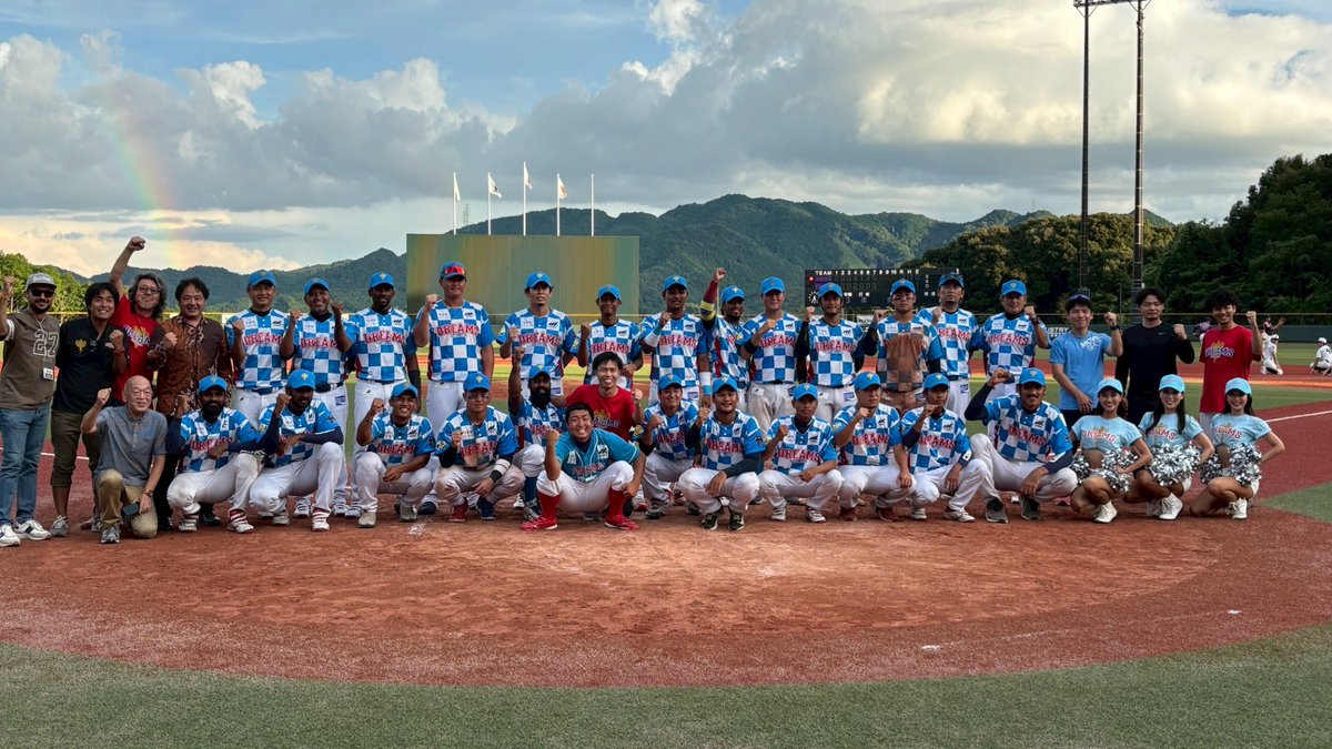 armour0514j's tweet photo. The 2025 season is over! 
Thank you everyone!🇯🇵🇮🇩🇱🇰🇰🇭🇹🇭🇩🇪🇵🇰🇵🇭🇻🇪
Just one thing to say: Let's play baseball together again!
Let me know whenever you come to Japan!

2025年シーズン終了しました！
みんなありがとう！🇯🇵🇮🇩🇱🇰🇰🇭🇹🇭🇩🇪🇵🇰🇵🇭🇻🇪
日本に来たらいつでも連絡してね！ https://t.co/mLzv2MgivE