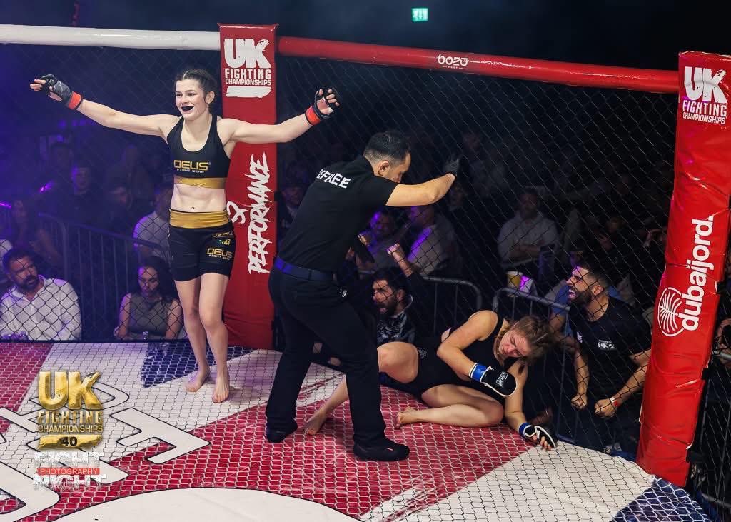 SPONSORSHIP OPPORTUNITY🙏🏻

I’m coming off 2 back to back KOS and I’m currently getting a lot of hype at the minute, so now’s a great chance to jump on board and be apart of my journey! If you’re interested in sponsoring me please send me a message!!

Share please 🙏🏻