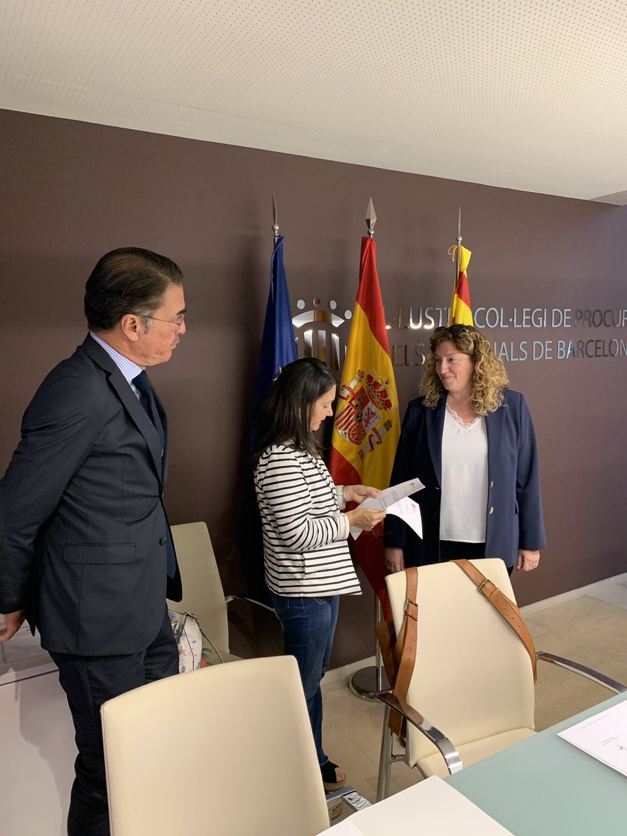 📆<a href="/procuradorscat/">Procuradors catalans</a> nomena dos vocals del Col•legi de procuradors de Tarragona al ple del Consell. 
Tots els detalls, a l’últim article del web👇
procuradorscat.cat/2025/10/01/nom…