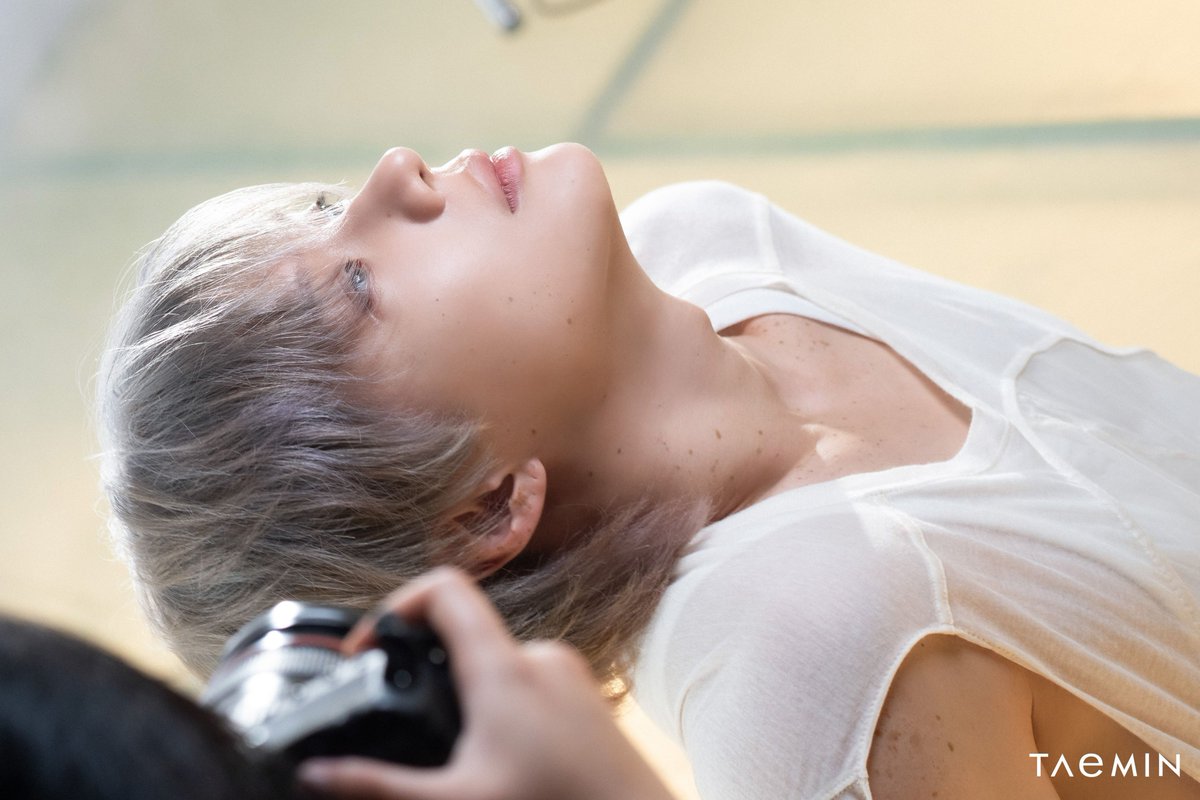 Hibibi_Taemin's tweet photo. 251001 태민 (TAEMIN) 'Veil' MV
Behind the scenes 1️⃣

#TAEMIN #태민 #テミン #泰民 https://t.co/2nowg6xzZK