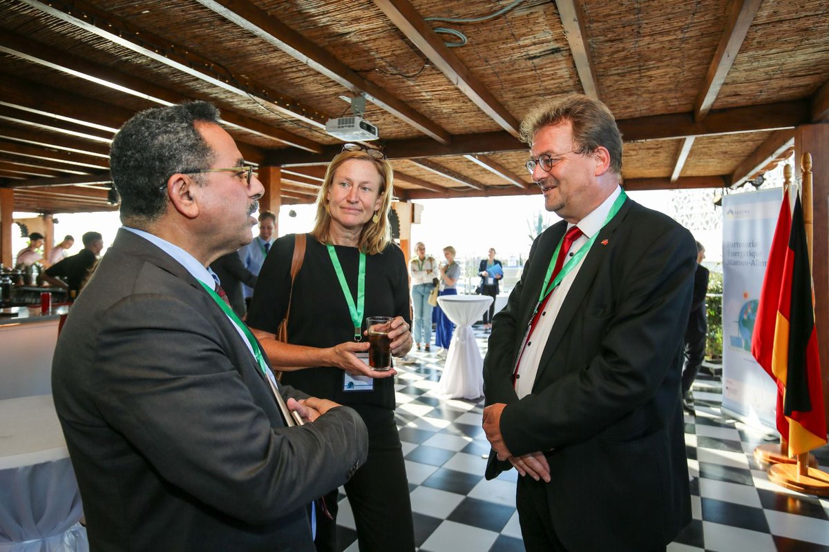 GER_in_Morocco's tweet photo. About 30 🇩🇪 companies from the #hydrogen sector in #Marrakech for the #PtX #Summit ! Ahmed Bouzid from @MTEDDMAROC & the head of the 🇩🇪 delegation Christoph Rauh from @BMZ_Bund welcoming guests to a #PAREMA networking event
🤝 for a #carbon-free future! 🔜🍃 https://t.co/quxnag6kLj