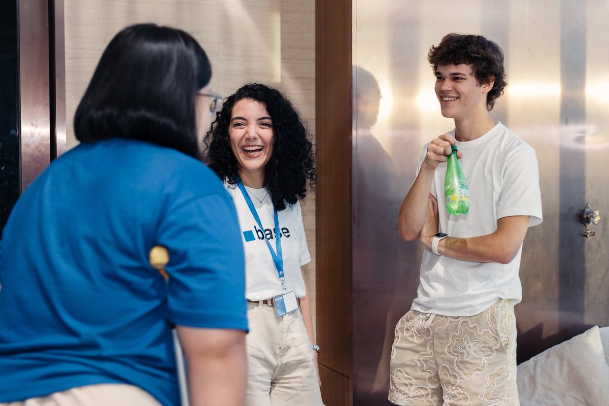 Based_UAE's tweet image. Wrapped up with “Base around the world” at Network school by @BaseinSG and @BaseinMY for the amazing organisation

Super packed agenda:
• Whole Base team came together IRL
• Hosted events + workshops for the community
• Brunch &amp;amp; hangs with builders/creators
• Connected with…