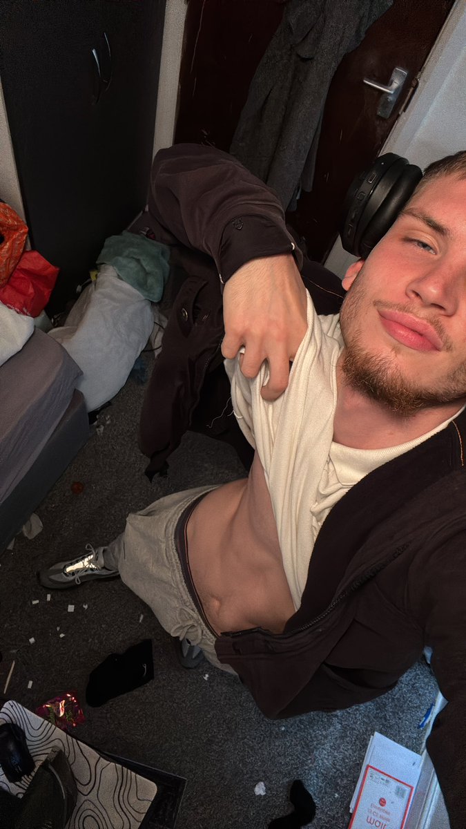 jolyman tweet media