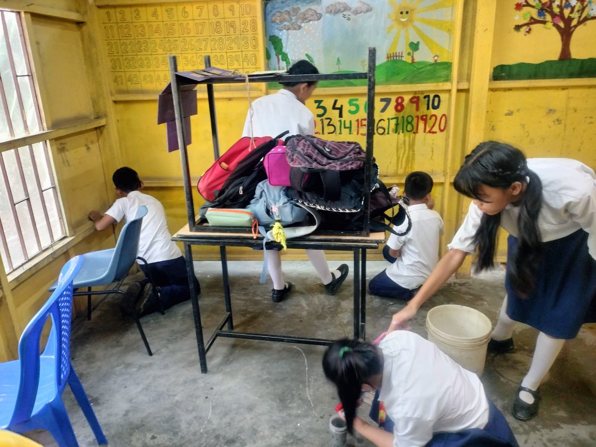 In observance of #GandhiJayanti, TMI students joined Cleanliness Day with joy—cleaning classrooms &amp; learning spaces to honor Gandhi’s vision of discipline &amp; responsibility. 🌿🧹

#CleanAndGreen #TMIStudents #LearningBeyondBooks #InclusionInAction