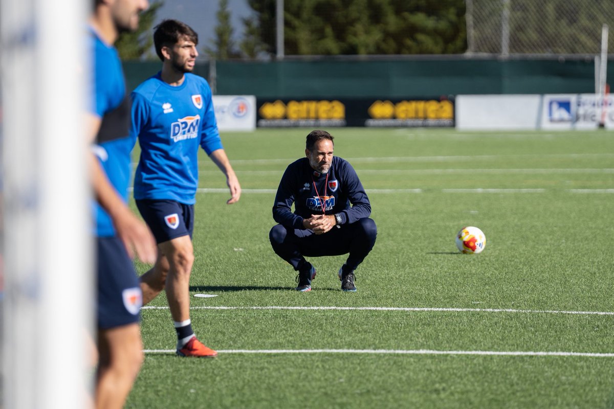 CD Numancia tweet media