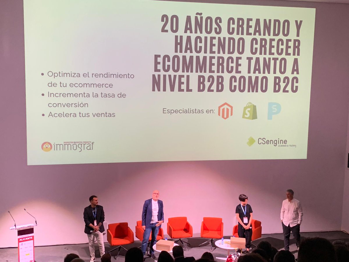 Immograf_com's tweet photo. 🟡 En #EcommerceTourAlicante: nuestro CEO @xaviantunez  junto a @gabrielmulero  compartieron visión en “La nueva era → #Growth ". 🚀 https://t.co/yxbcqmE5VW