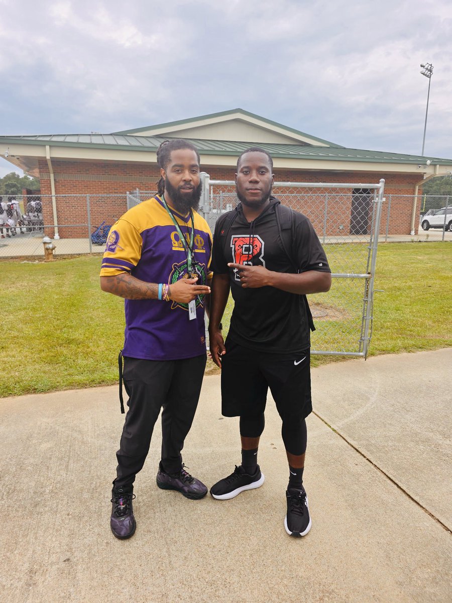 RCHS Bulldogs Football tweet media