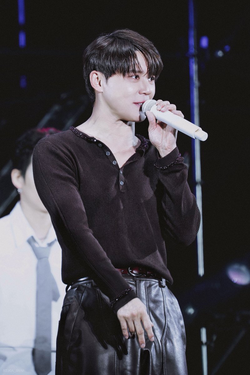 250927 Asia Top Artist Festival

똘망뽀둥한 눈빛

#김준수 #XIA #XIA준수 #ジュンス
⠀