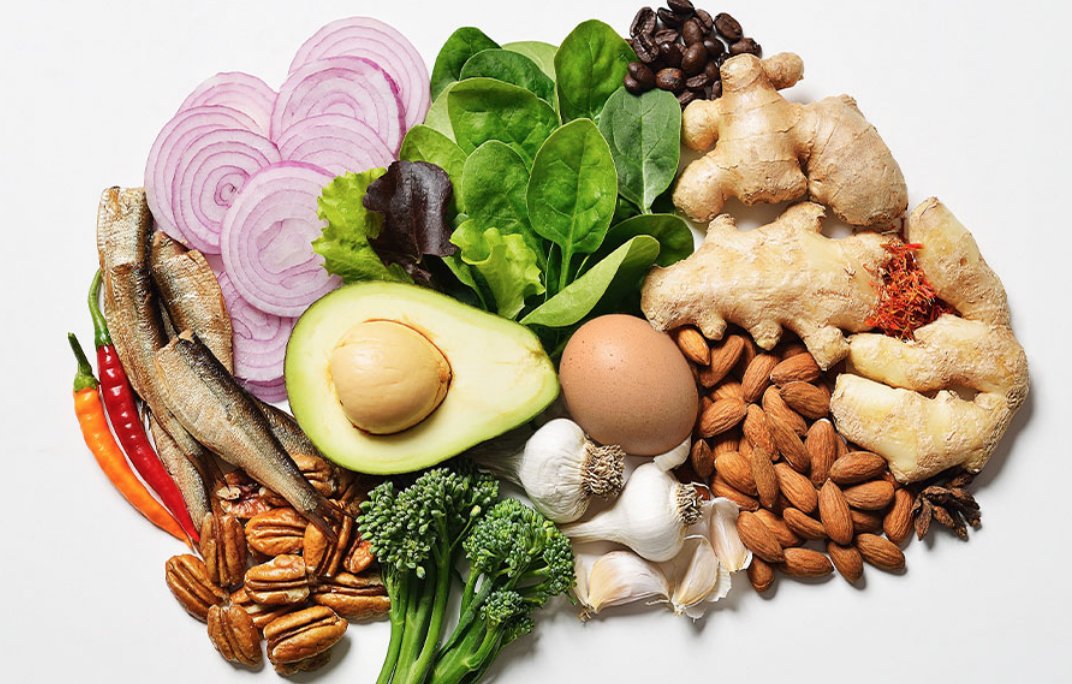 Zoomer's tweet image. Food to help counter #cognitive decline, including the most important vitamin for brain health as we age. ⇢ bit.ly/3YcZ0x8 🧠