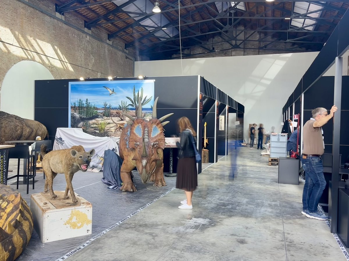 SalArtVenezia's tweet photo. #PressRoom 🗞 

-1 all'apertura del Salone dell'Alto Artigianato Italiano! 

👉 https://t.co/SZThZGtvFW

Vi aspettiamo 🧡 https://t.co/owsJDnTXjB