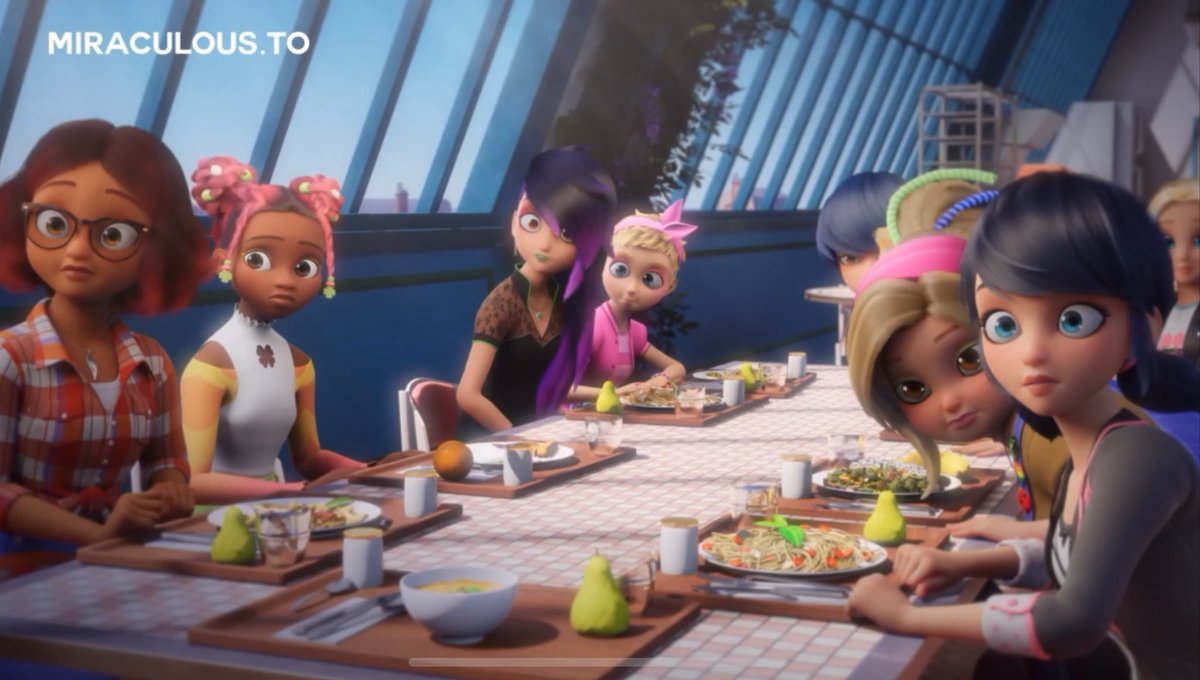 lola ❦ tweet media